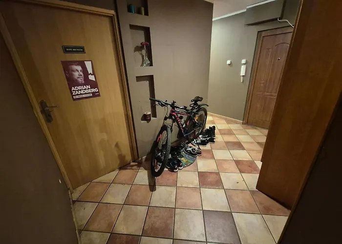 Апартаменти Cosy Spacious -